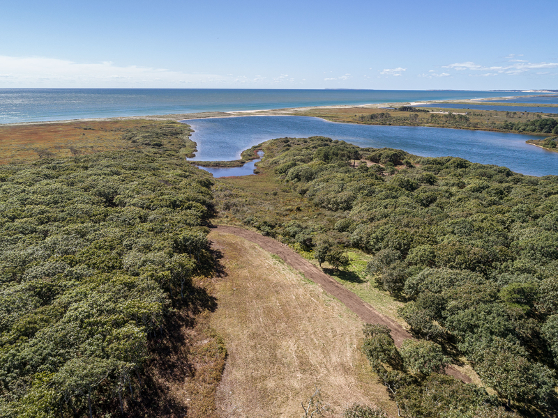 A Martha's Vineyard Waterfront Estate in Multiple Parcels. Tea Lane